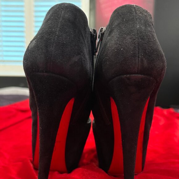 CHRISTIAN LOUBOUTIN BLACK SUEDE PLATFORM HEELS ANKLE BOOTS BOOTIES - Picture 2 of 15